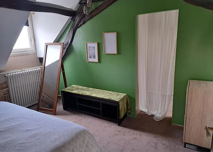 Maison 3 24h Проживание в семье Ле-Ман